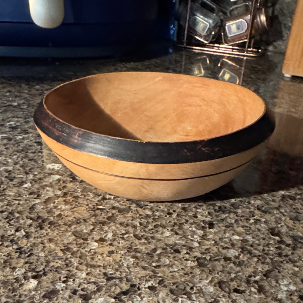 Handcrafted Wooden Bowl with Dark Rim - Picture 9 of 10
